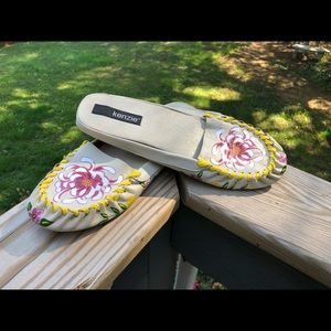 Kenzie Leather Moccasin Mules Floral Detail